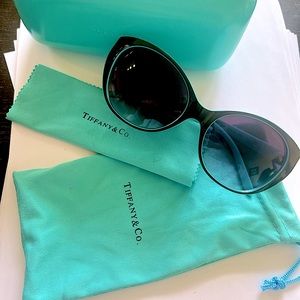 ***NEW*** TIFFANY & CO SUNGLASSES